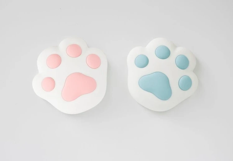 2d0b53b65e965bbc110d772cb82ed707