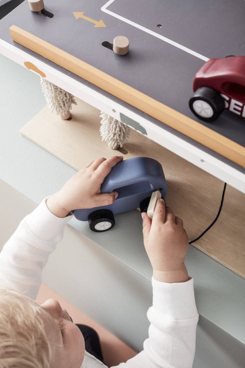 8b3305670935aa5d41a16c82b5e6a92a