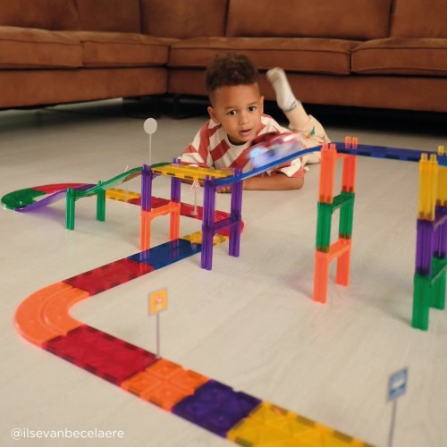 Zestaw uzupełniający zakręty do toru Cleverclixx Race Track 15 elementów