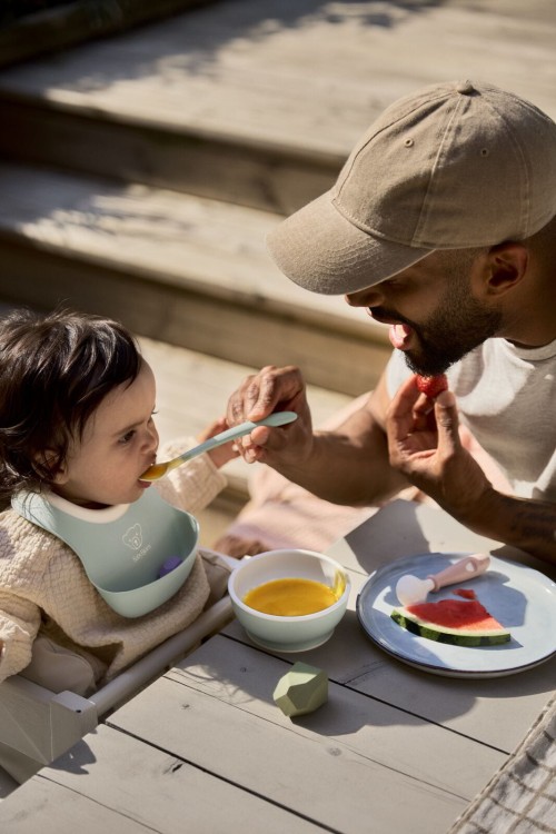 8d8f988f38249e188f16265b4b46ca1e