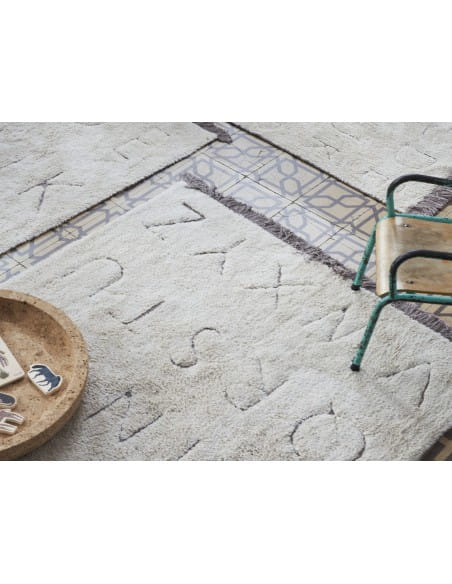 dywan-bawelniany-rugcycled-abc-120x160-cm-lorena-canals 06.jpg