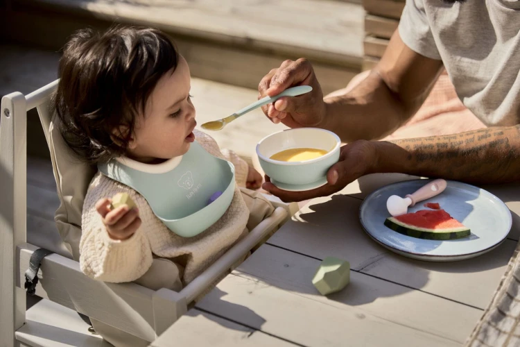 61631aaee62e9959fa18d92275151278