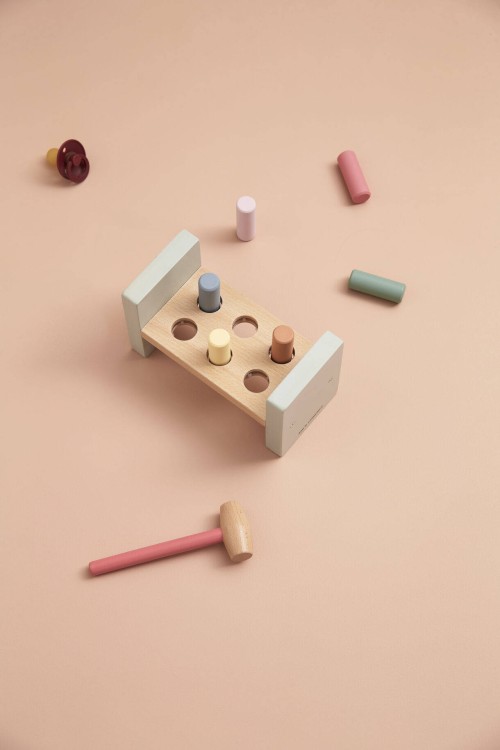 5b4b1f095d28402295d1c4ce6caef6f4