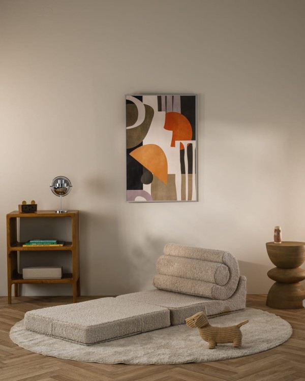 Rozkładany fotel dla dziecka wykonany z miękkiej tkaniny teddy z certyfikatem OEKO-TEX®.