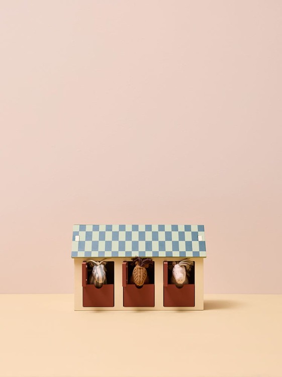 4b6f4327c931196260eb01bfe57a06b3